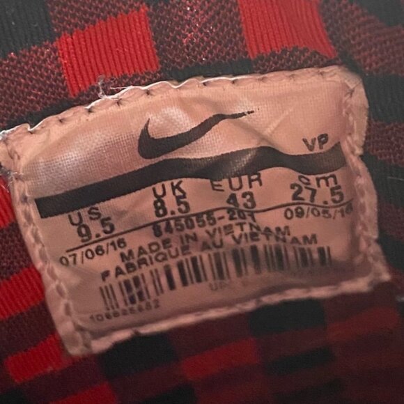 Nike Dunk High Premium Sneakers Size 9.5 Beige & Red Plaid Lining 845055-201 - Picture 9 of 9